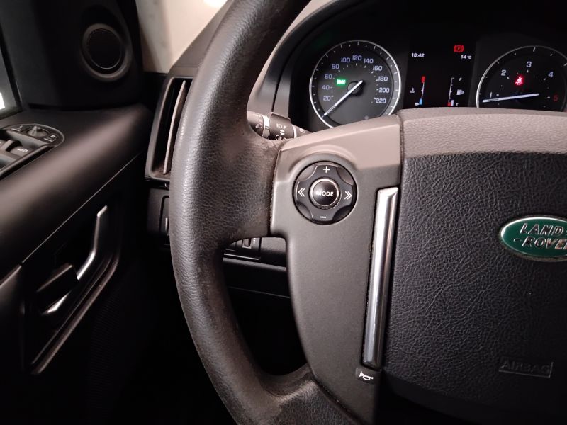 GuidiCar - LAND ROVER Freelander 2013 Freelander 2.2 ed4 S 2wd 150cv Usato